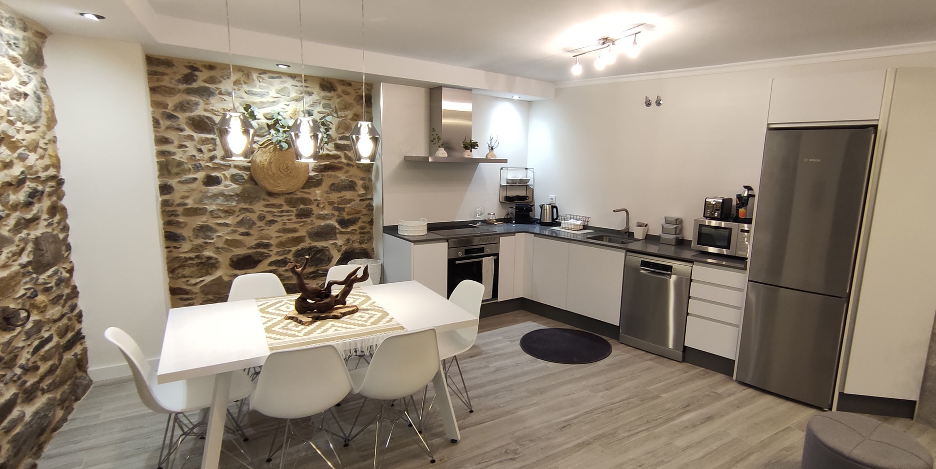 Apartamento 2 Tremiñá - Lámparas de lectura junto a cama