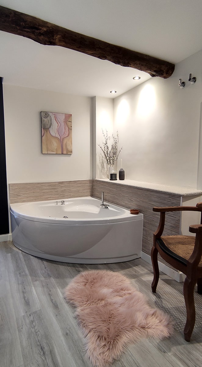 Apartamento 2 Tremiñá - Baño completo con mueble de diseño