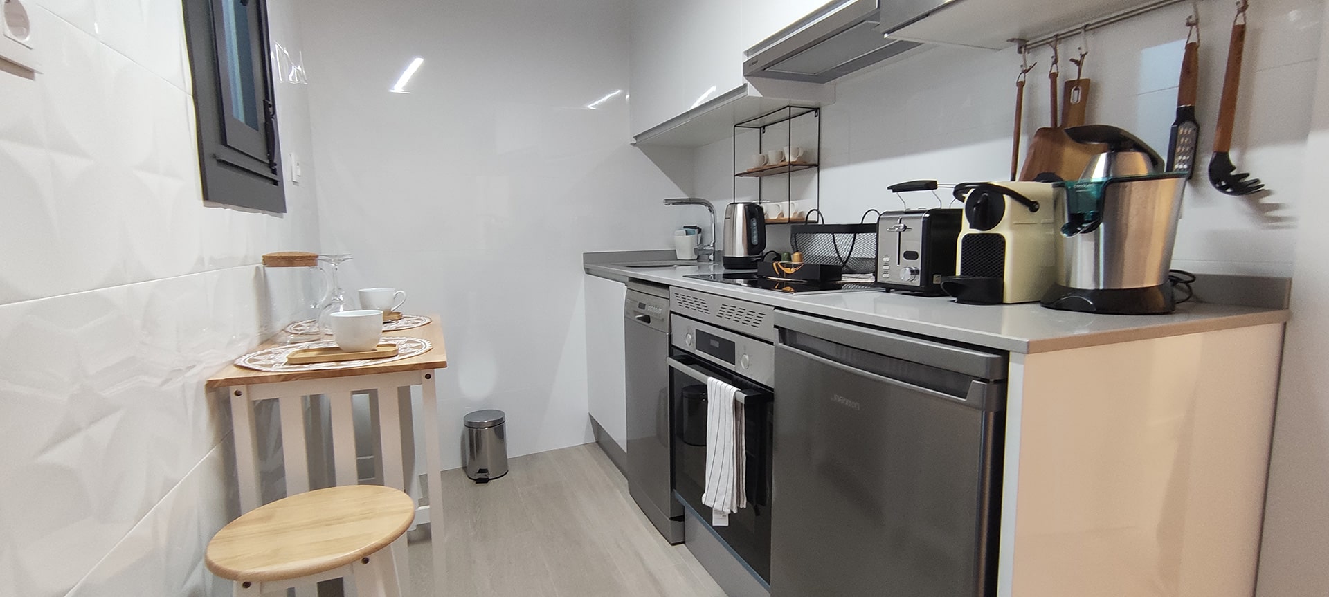 Estudio Tremiñá - Armario y zona de almacenaje